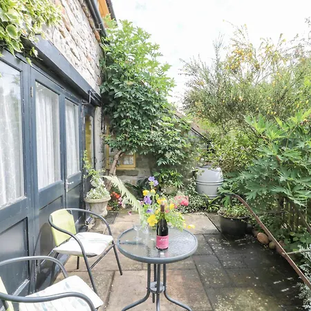 Holiday home The Hayloft *